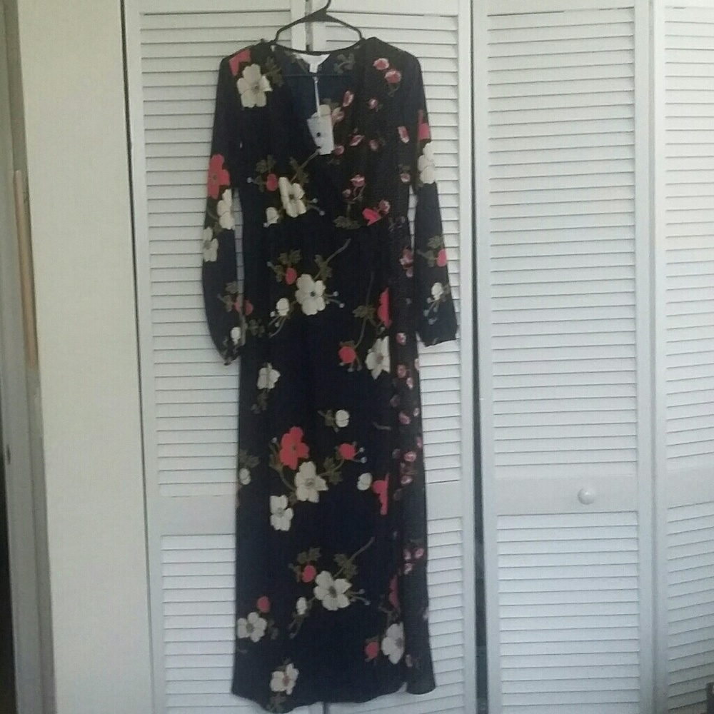 LC  wrap dress